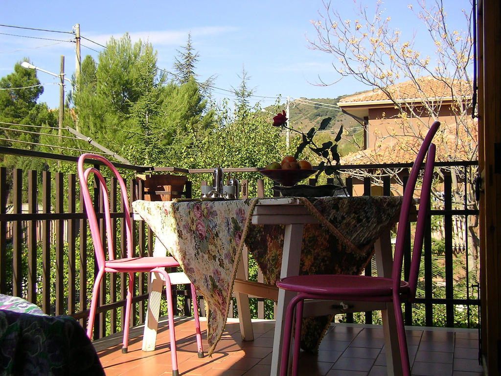 פדארה Villa Caterina B&B חדר תמונה